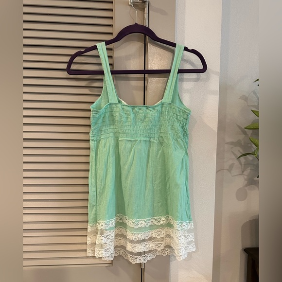 Small [Love Squared] Top - Picture 2 of 3